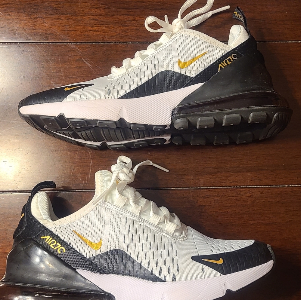 Nike Air Max 270 (6.5 Women)